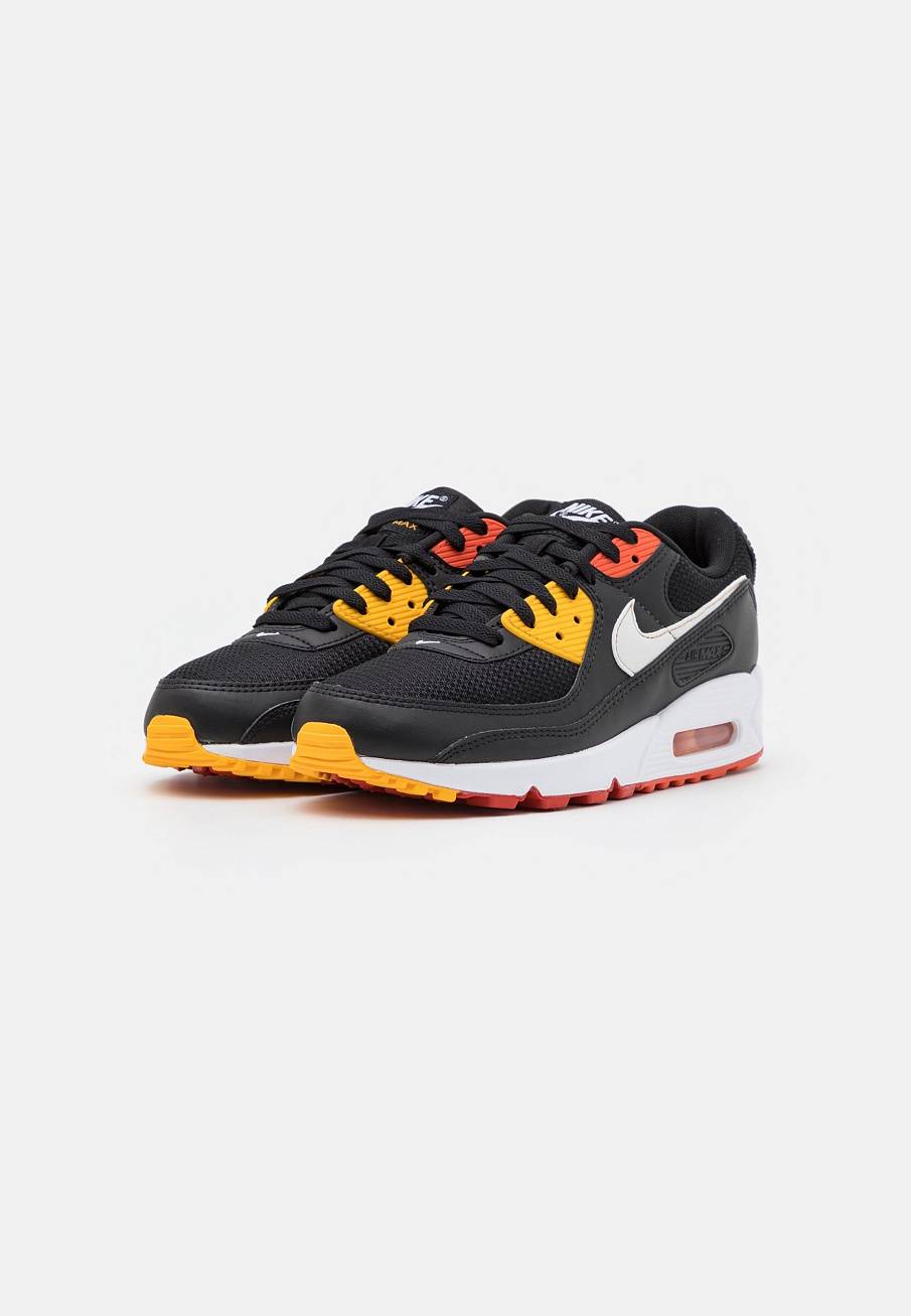 Фото № 2 с приближением к товару «‎Nike Air Max 90 »