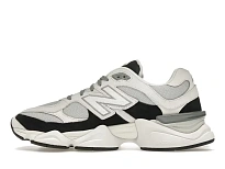 Фото № 3 с приближением к товару «‎New Balance 9060»