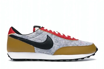 Nike Daybreak University Red Gold Suede  - 1