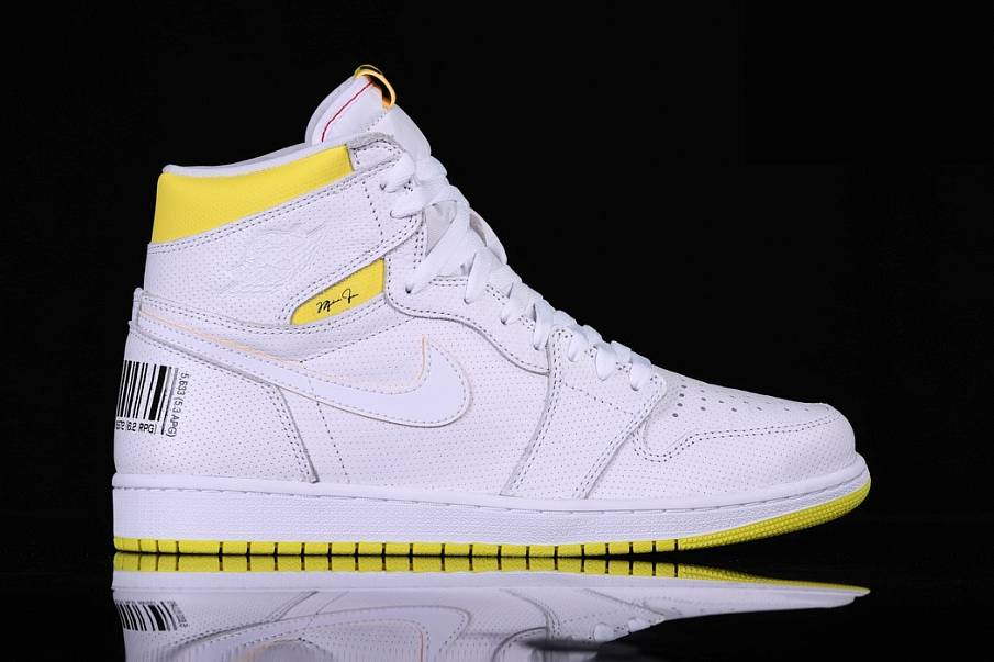 Фото № 1 с приближением к товару «‎Nike Air Jordan 1 Retro OG First Class Flight »