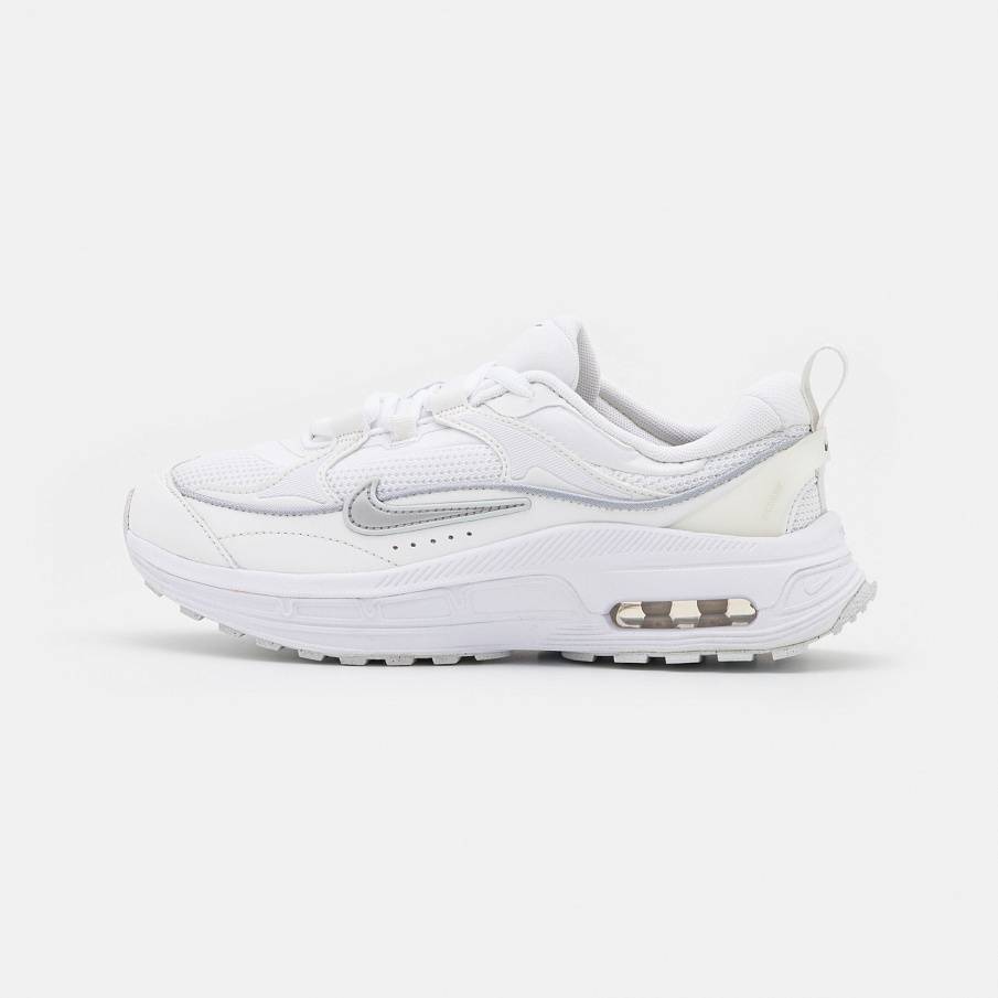 Фото № 1 с приближением к товару «‎Nike W Air Max Bliss NN »