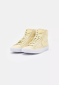 Фото № 3 с приближением к товару «‎W BLAZER MID PRM »