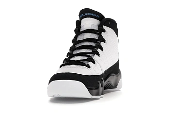 Jordan 9 Retro University Blue  - 3