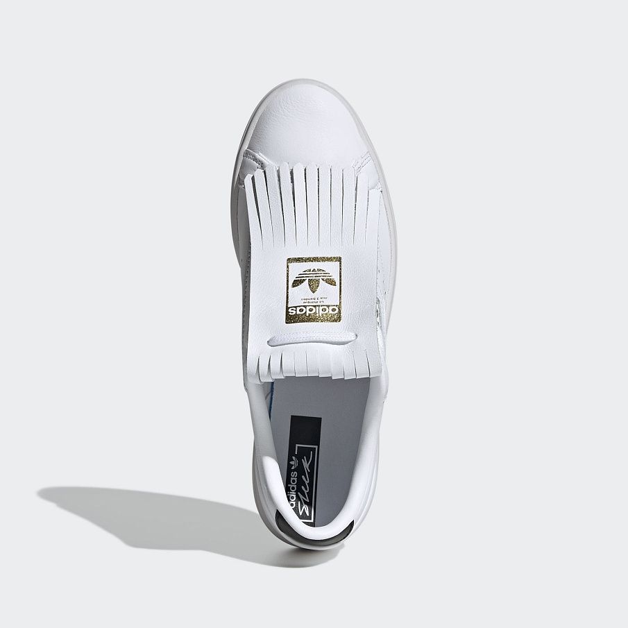 Фото № 4 с приближением к товару «‎Adidas Sleek W »