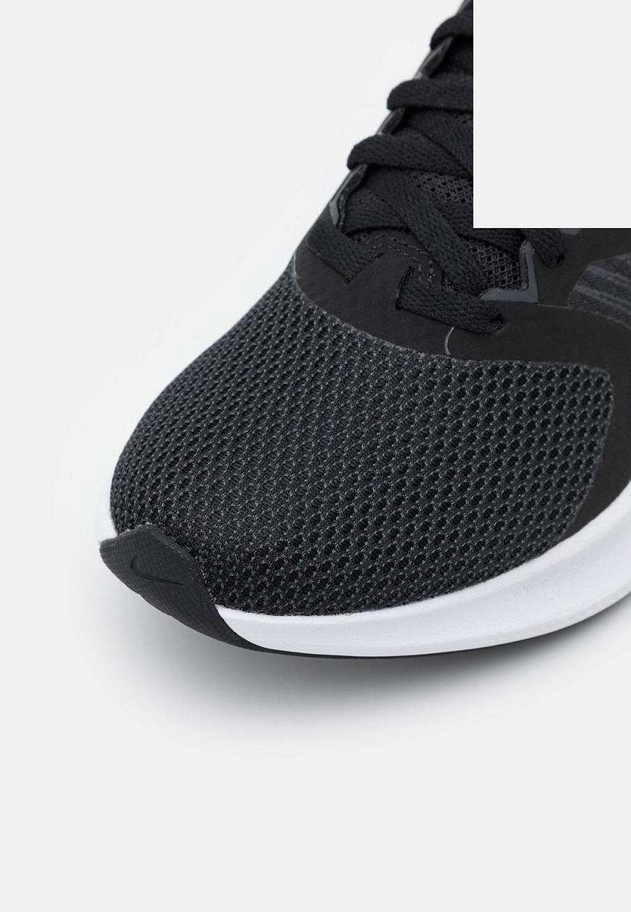 Фото № 5 с приближением к товару «‎Nike Downshifter 11»