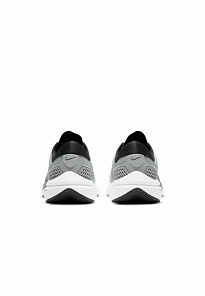 Фото № 4 с приближением к товару «‎Nike Air Zoom Vomero 15»