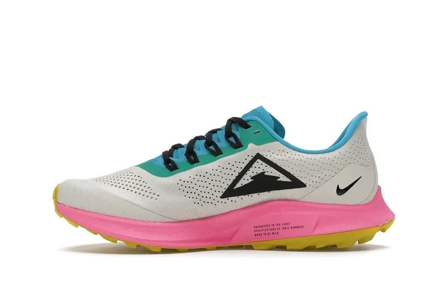Фото № 3 с приближением к товару «‎Nike Air Zoom Pegasus 36 Trail Light Orewood Brown Pink Blast Blue Lagoon »