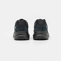 Фото № 3 с приближением к товару «‎Adidas Retropy F90 »