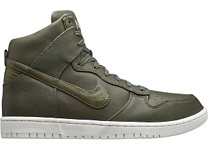 Nike Dunk Lux