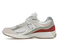 Фото № 3 с приближением к товару «‎New Balance 2002R»