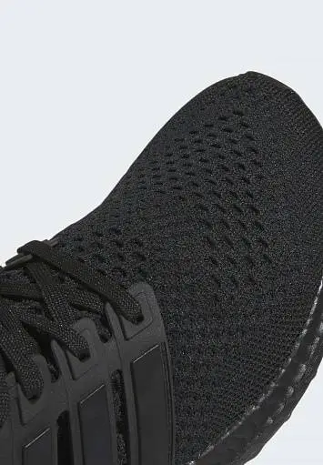 Adidas Ultra  - 5