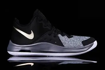 Nike Air Versitile Iii Swoosh - 2