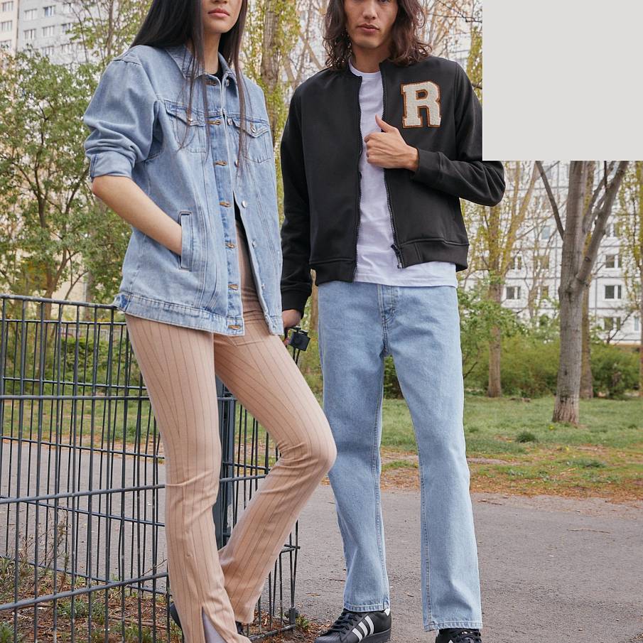 Фото № 2 с приближением к товару «‎Adidas Superstar »