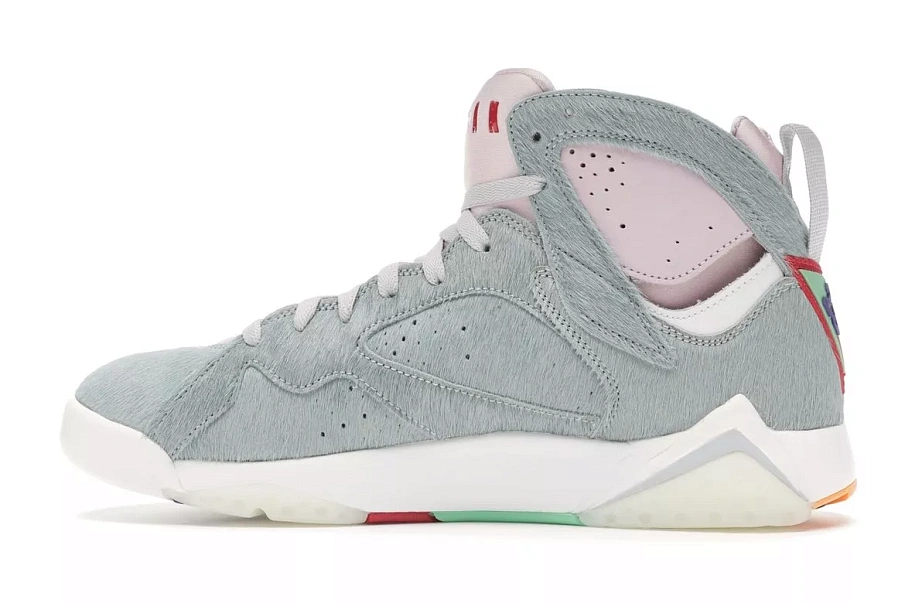 Фото № 3 с приближением к товару «‎Jordan 7 Retro Neutral Grey»