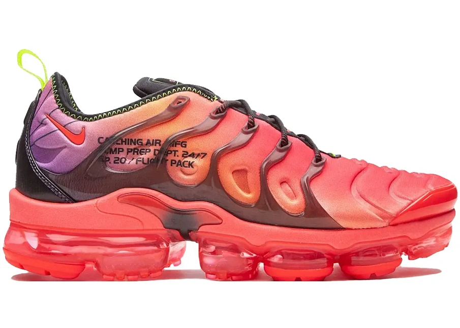 Фото № 1 с приближением к товару «‎Nike Air VaporMax Plus Flight Pack Black Pink»