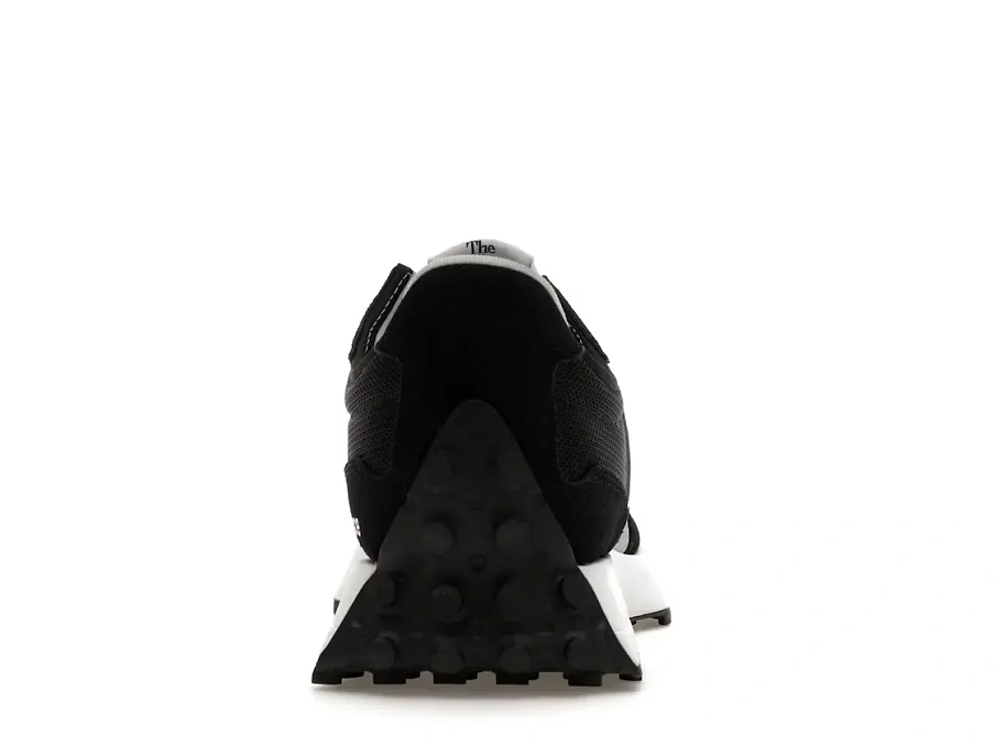 Фото № 4 с приближением к товару «‎New Balance 327»