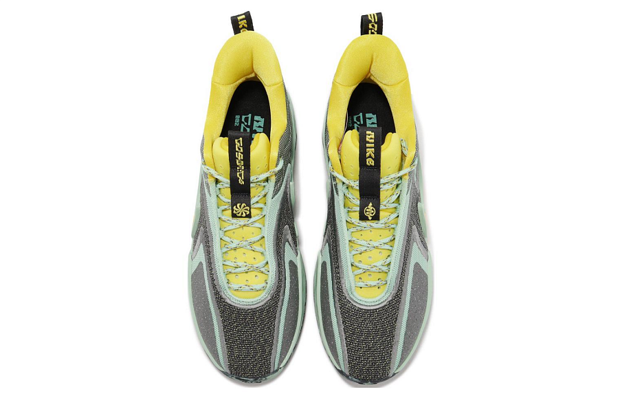 Фото № 3 с приближением к товару «‎ Nike Cosmic Unity 2 Basketball shoes»