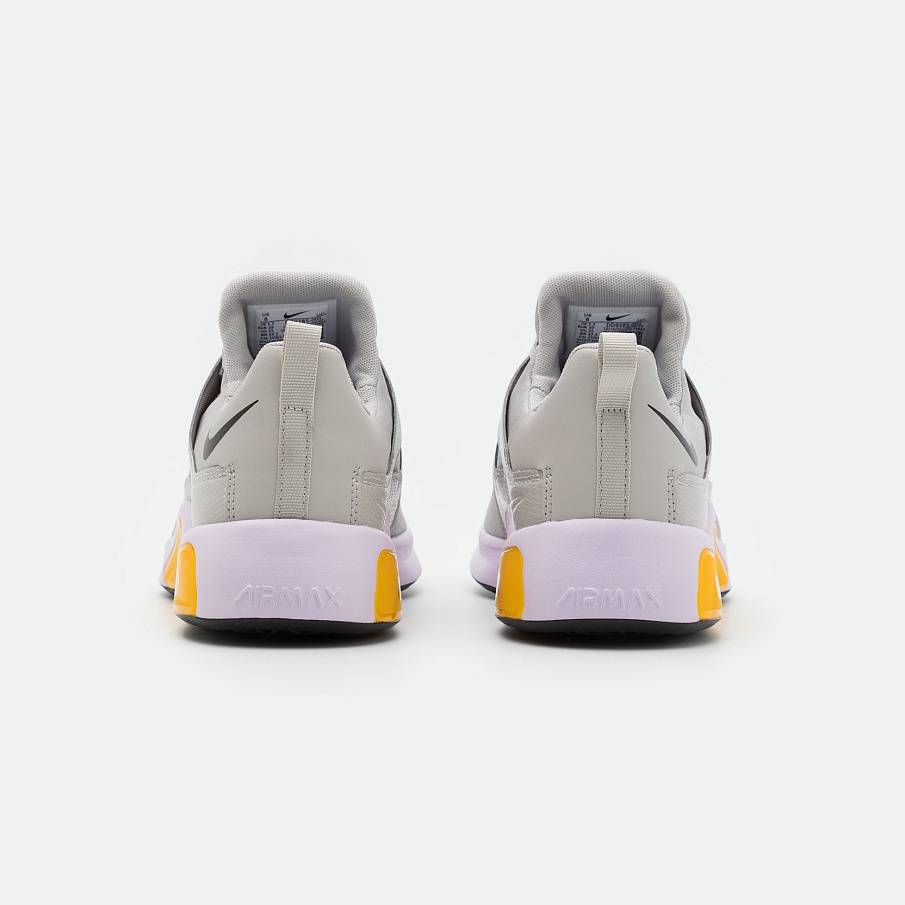 Фото № 3 с приближением к товару «‎Nike Air Max Bella 5 »