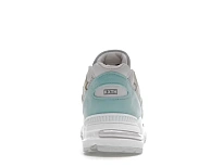 Фото № 4 с приближением к товару «‎New Balance 990v2»