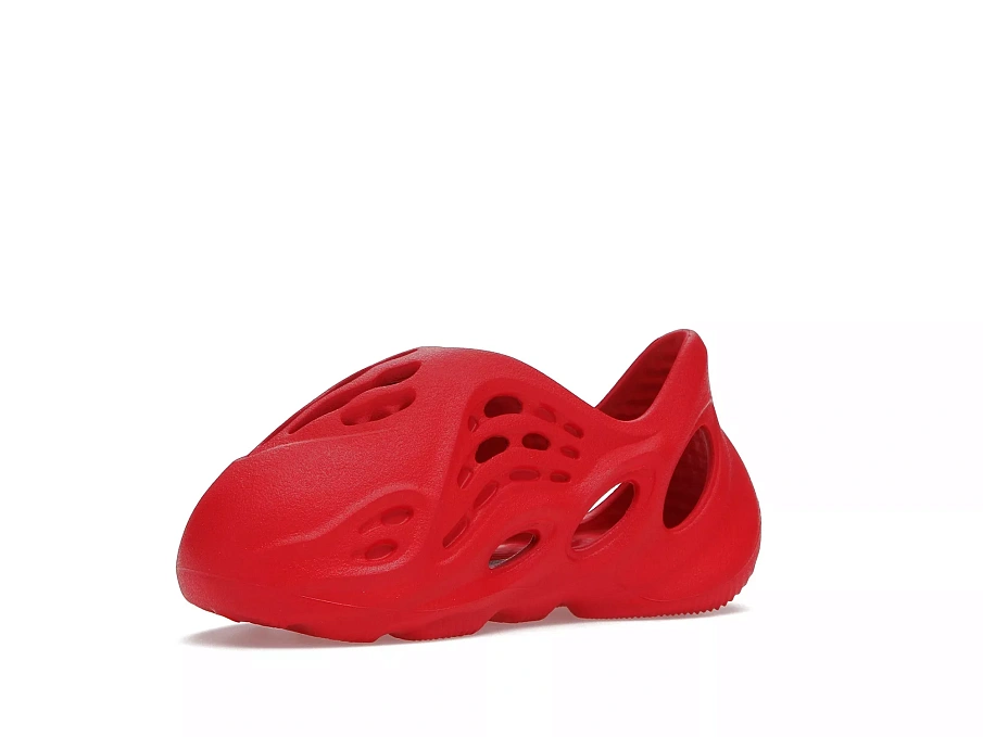 Фото № 6 с приближением к товару «‎adidas Yeezy Foam RNNR Vermillion (Infants)»