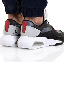 Фото № 5 с приближением к товару «‎Jordan Air »