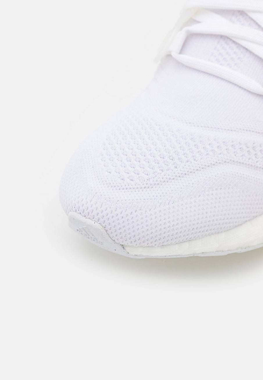 Фото № 4 с приближением к товару «‎Adidas Ultraboost 22»