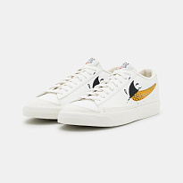 Фото № 2 с приближением к товару «‎Nike Blazer ’77 »