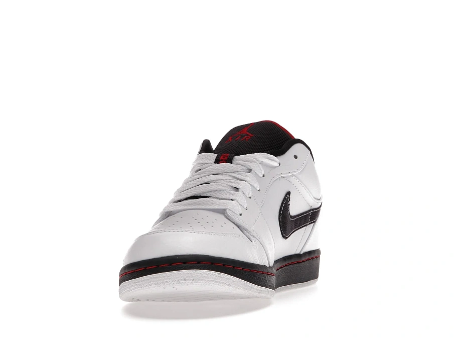 Фото № 3 с приближением к товару «‎Jordan 1 Phat Low Varsity White»