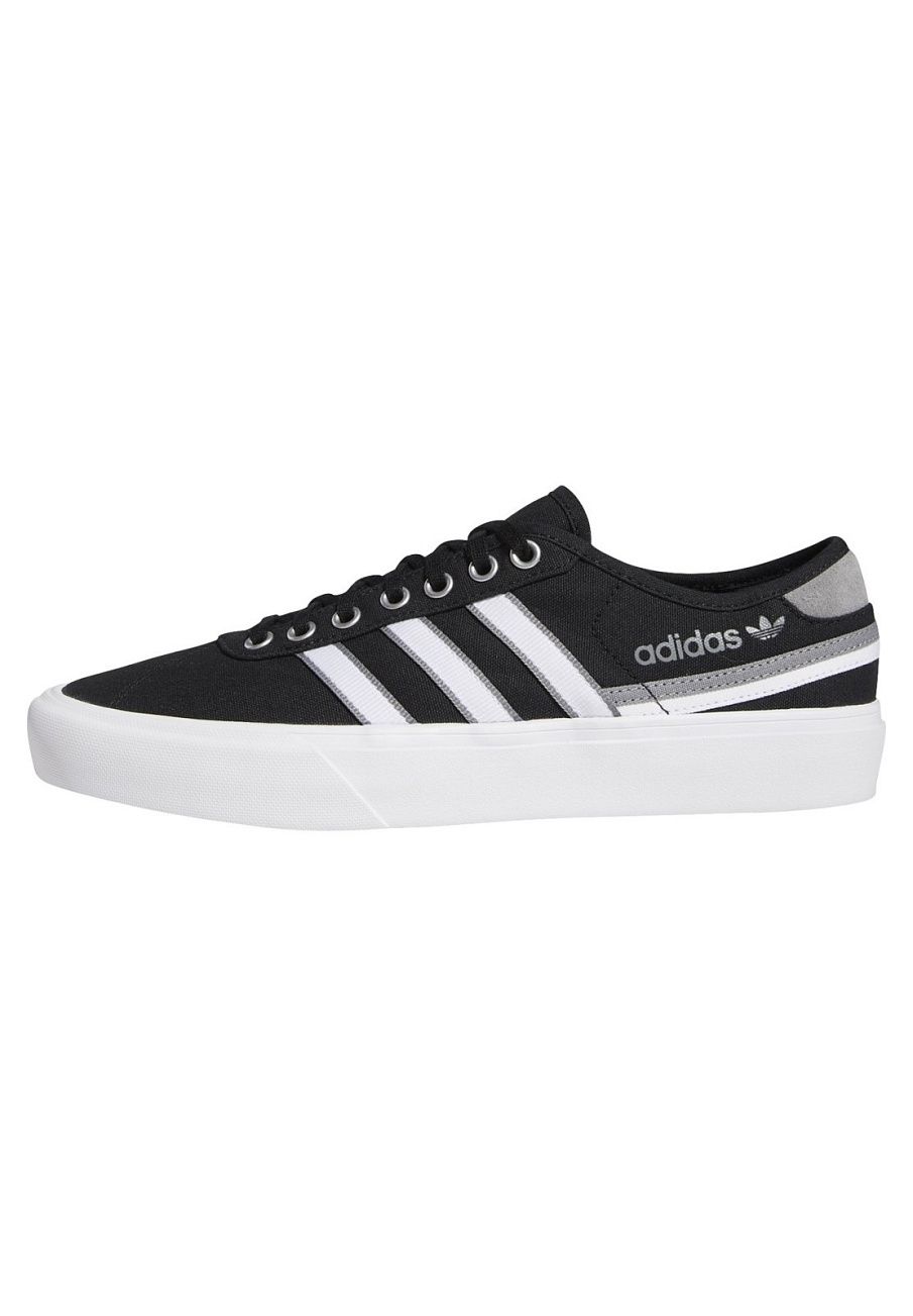 Фото № 1 с приближением к товару «‎Adidas Delpala Shoes »