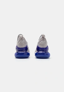 Фото № 3 с приближением к товару «‎AIR MAX 270»