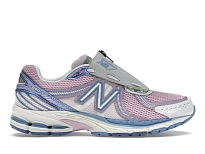 Фото № 1 с приближением к товару «‎New Balance 860v2»