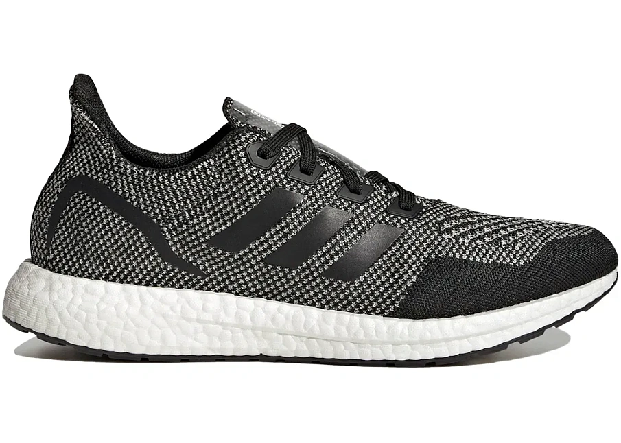 Фото № 1 с приближением к товару «‎adidas Ultra Boost Made to Be Remade Black White»