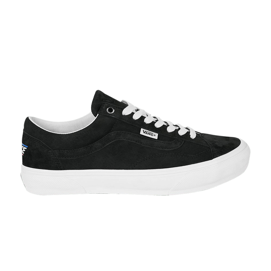 Фото № 1 с приближением к товару «‎Palace x Vans Skate Old Skool 36 Black»