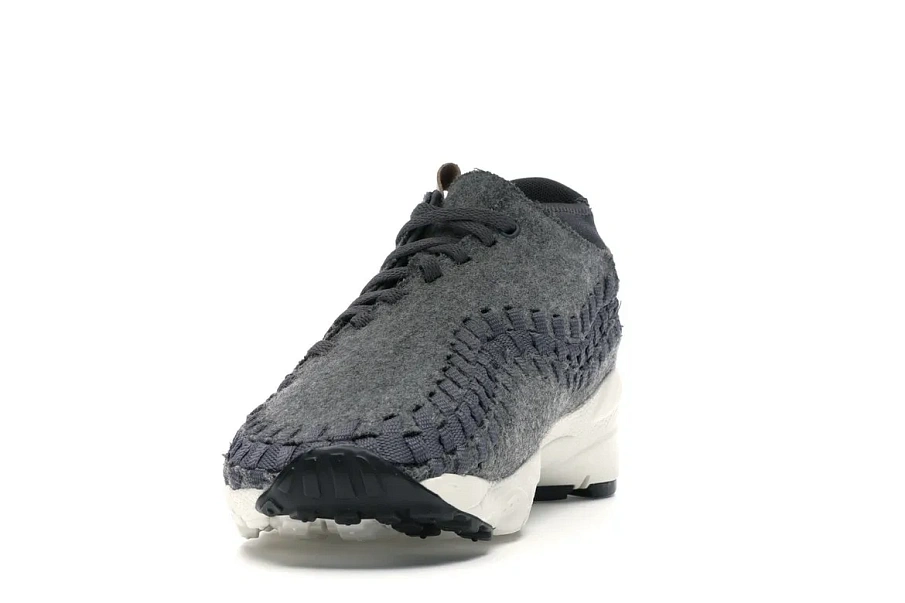 Фото № 2 с приближением к товару «‎Nike Air Footscape Woven Chukka Dark Grey»