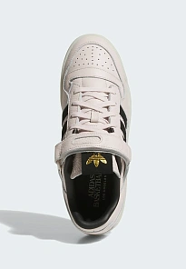 Фото № 3 с приближением к товару «‎FORUM 84»