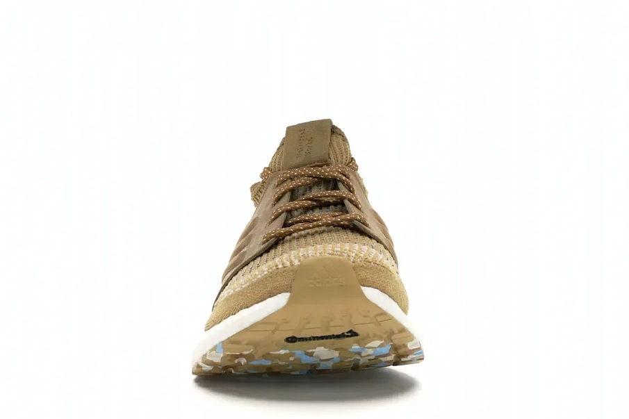Фото № 2 с приближением к товару «‎adidas Ultra Boost 19 Universal Works Sand»