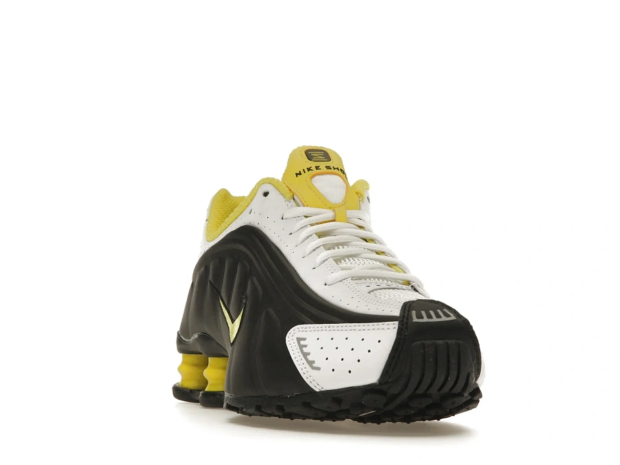 Фото № 4 с приближением к товару «‎Nike Shox R4 Black Yellow»