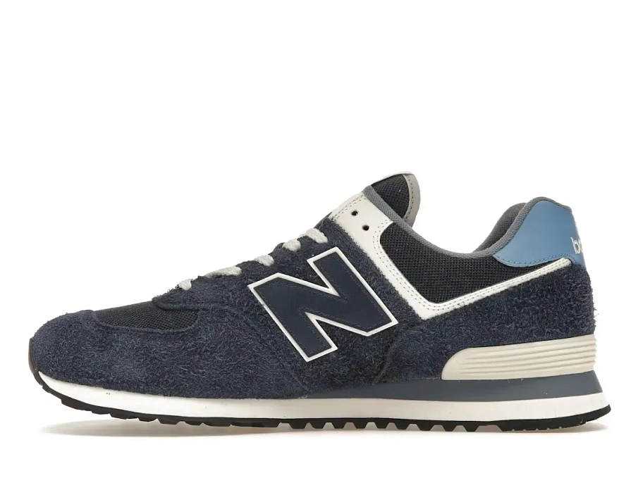 Фото № 3 с приближением к товару «‎New Balance 574»