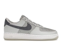 Фото № 1 с приближением к товару «‎Nike Air Force 1 '07 LV8»