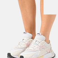 Фото № 1 с приближением к товару «‎Puma Mirage Loom »