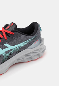Фото № 5 с приближением к товару «‎Asics Novablast 2»