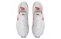 Фото № 3 с приближением к товару «‎Nike Challenger OG Running Shoes WhiteRed»