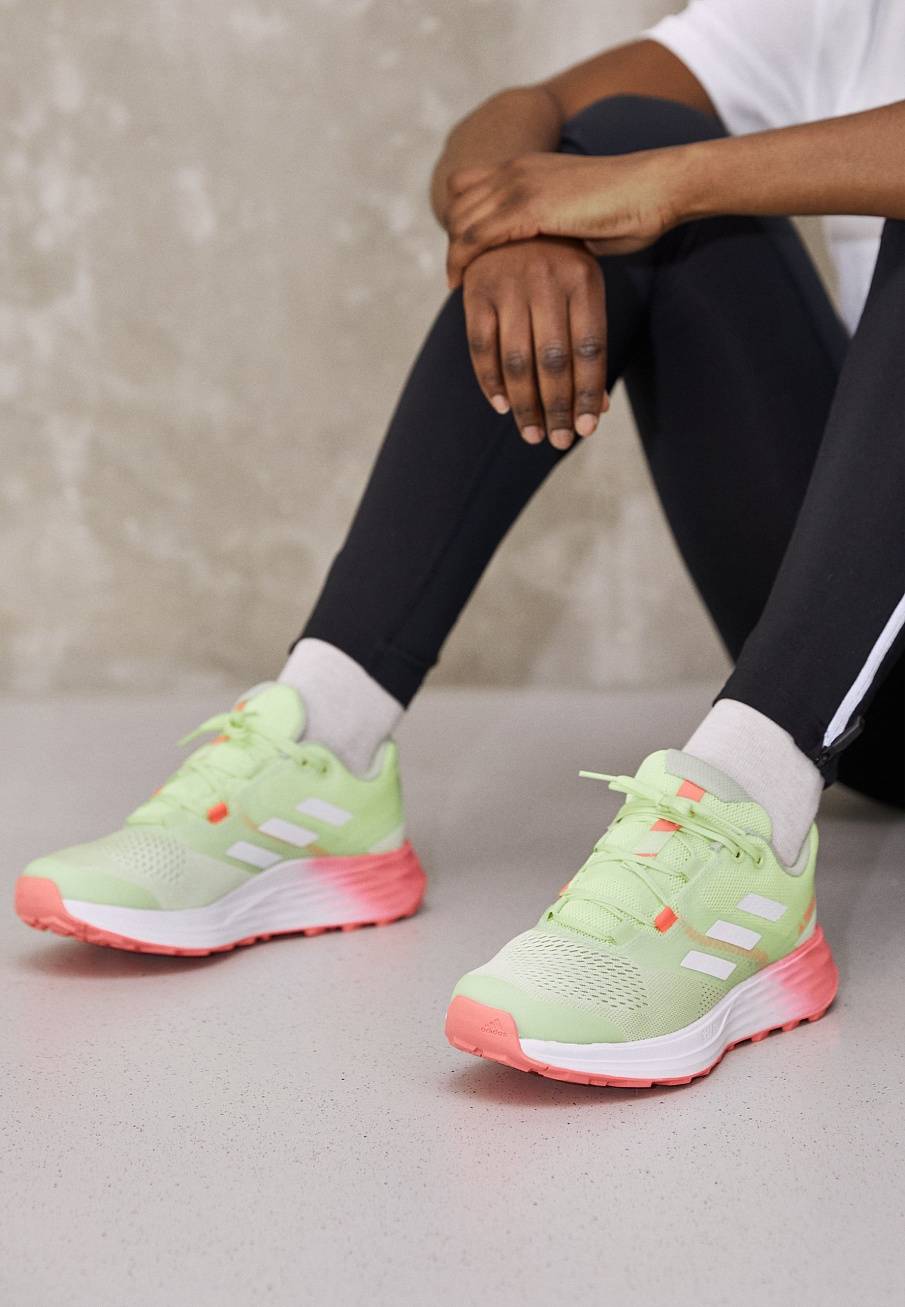 Фото № 5 с приближением к товару «‎Adidas Terrex Two »