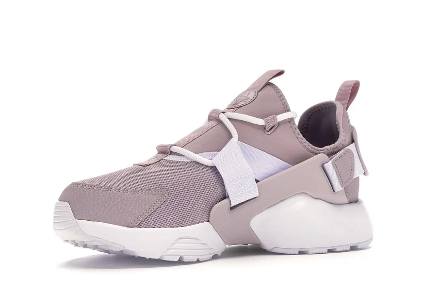 Фото № 4 с приближением к товару «‎Nike Air Huarache City Low Particle Rose »