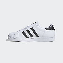 Фото № 2 с приближением к товару «‎Adidas Superstar Vegan »