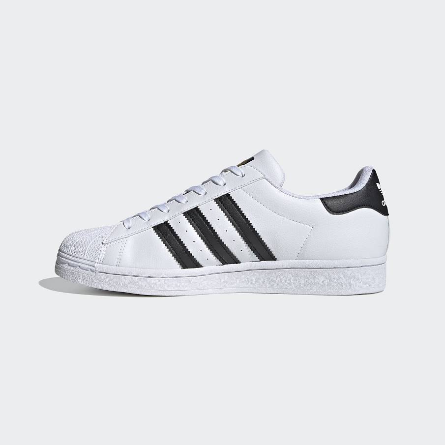 Фото № 2 с приближением к товару «‎Adidas Superstar Vegan »