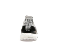 Фото № 4 с приближением к товару «‎adidas Ultra Boost 3.0 Oreo»