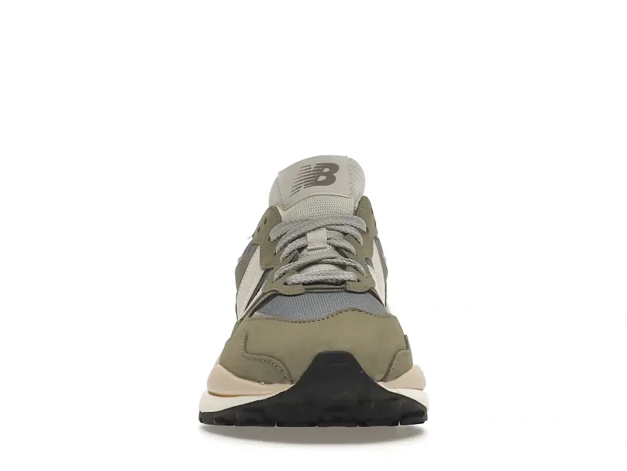 Фото № 2 с приближением к товару «‎New Balance 57/40»