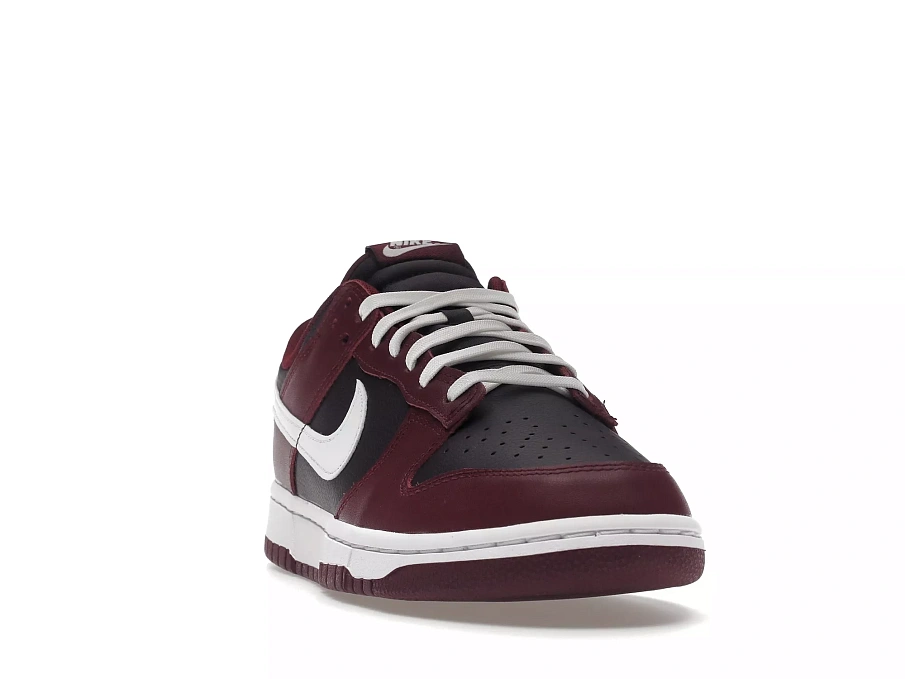 Фото № 4 с приближением к товару «‎Nike Dunk Low Dark Beetroot»