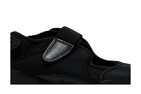 Фото № 3 с приближением к товару «‎Nike Women's Air Rift Breathe Triple Black»